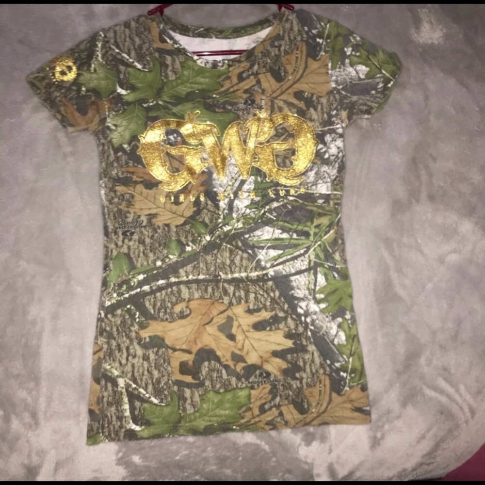 GWG Girls With Guns Camo Shortsleeve Top